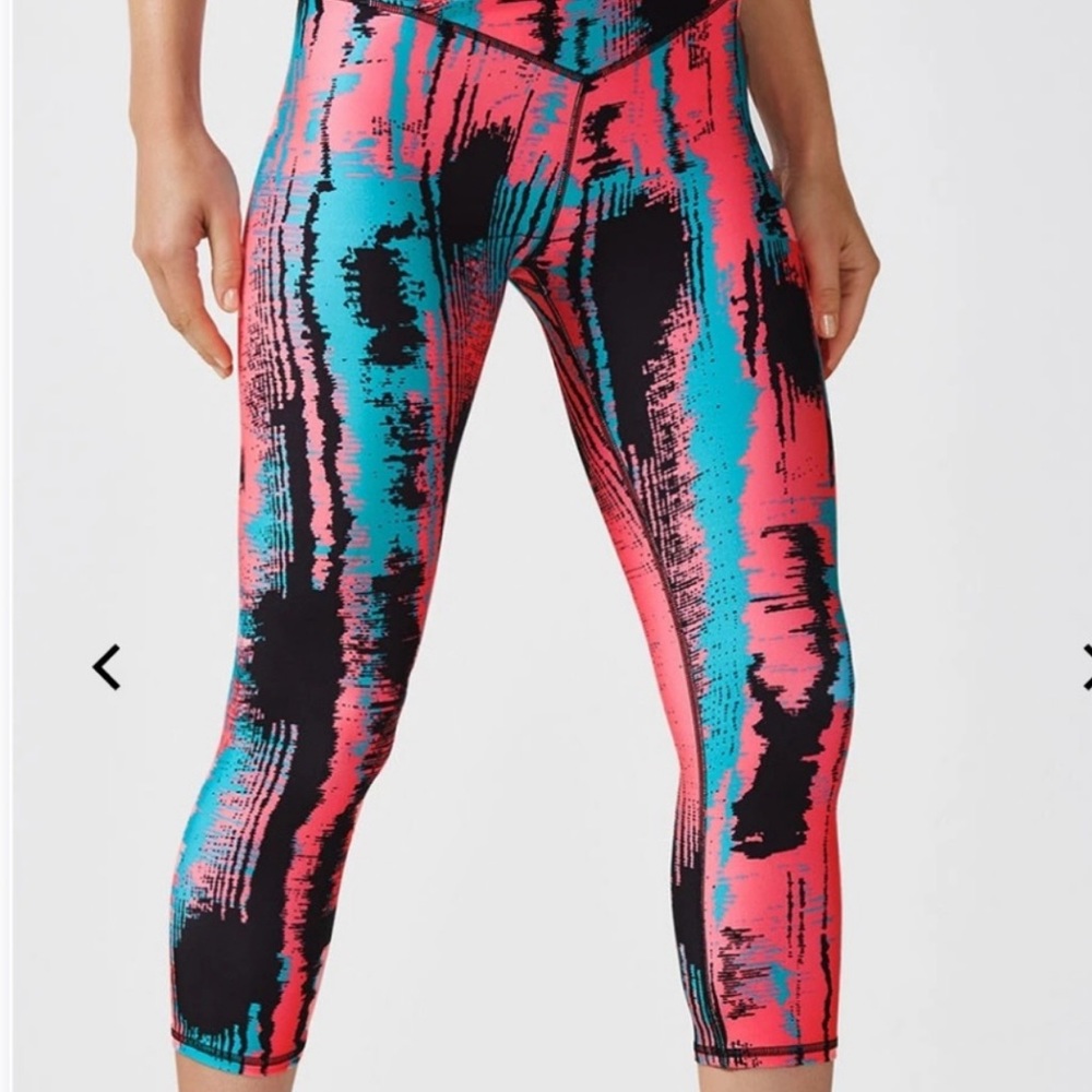 Fabletics Winn Printed Small Capri
